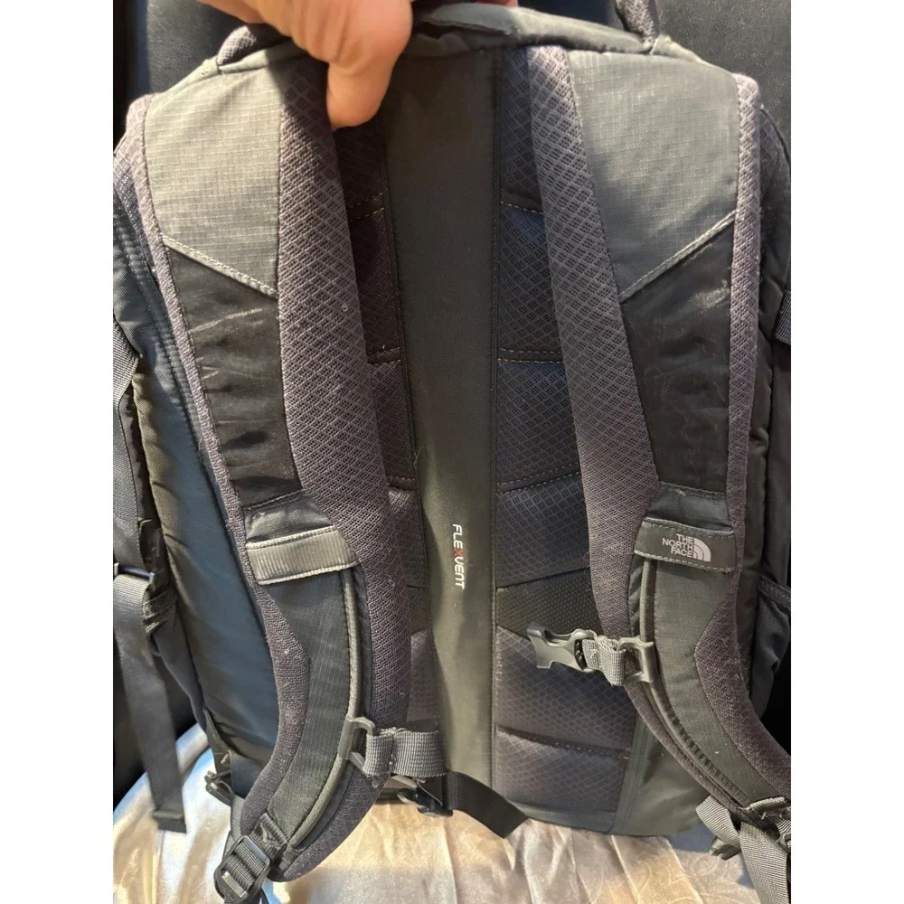 The North Face Recon Backpack Grey Yellow FlexVent Laptop Daypack Hiking Bag